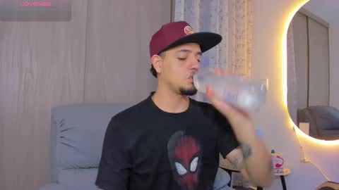 Snapshot of kendel_dimitri chatting on November 2025 02:55:01 AM kendel_dimitri online show from November 2025 02:55:01 AM