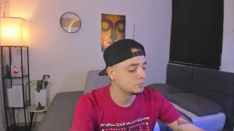 Snapshot of kendel_dimitri chatting on July 2026 03:04:01 AM kendel_dimitri online show from July 2026 03:04:01 AM