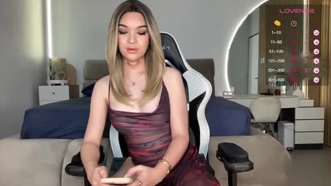 Snapshot of kendoll110 chatting on January 2025 01:05:02 AM kendoll110 online show from January 2025 01:05:02 AM