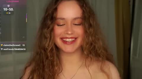 Snapshot of kendraedger chatting on September 2025 06:24:02 PM Kira online show from September 2025 06:24:02 PM