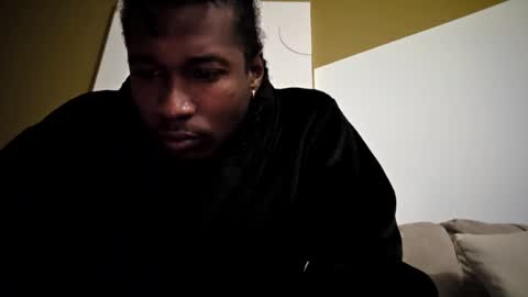 kenm1989 online show from November 2025 10:03:02 AM