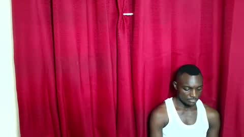 Kenia online show from November 2025 06:39:01 PM