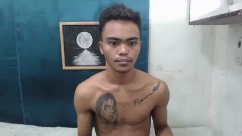 kenneth_jeey online show from September 2025 10:48:02 AM