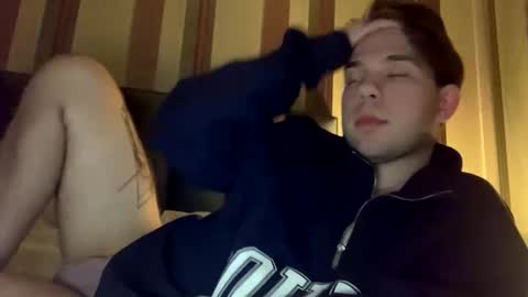 Bennet Shark online show from February 2025 06:34:02 PM