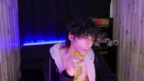 Snapshot of kenny__hot chatting on March 2025 05:00:02 PM kenny online show from March 2025 05:00:02 PM