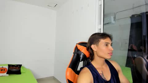 kenshi_roa online show from November 2025 05:06:02 AM