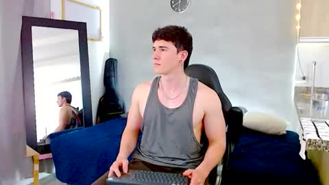 Santiago online show from January 2026 04:38:02 AM