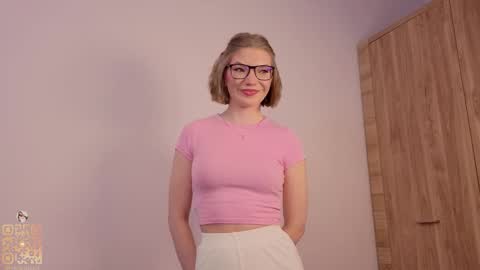 Snapshot of kenyattawestermark chatting on March 2026 06:12:02 PM Lisa online show from March 2026 06:12:02 PM