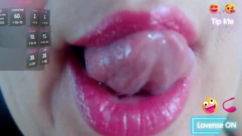 K E R L Y online show from January 2025 10:26:01 PM