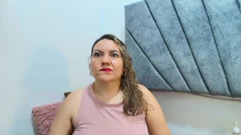 Snapshot of kerly_mature42 chatting on June 2026 01:50:02 PM KERLY online show from June 2026 01:50:02 PM