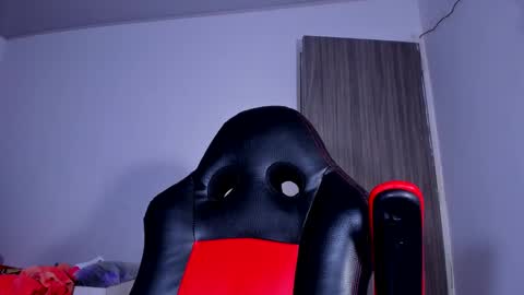 Kerlysmith24 online show from March 2025 09:08:02 PM