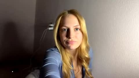 Elizabeth online show from October 2025 11:06:02 AM