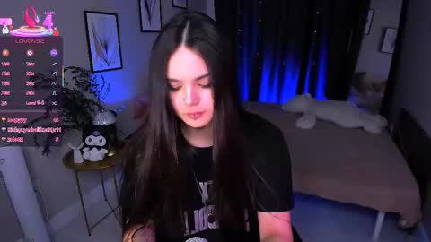 KETTY online show from October 2025 02:47:02 PM