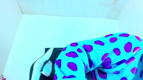 Kev online show from October 2025 07:38:02 PM