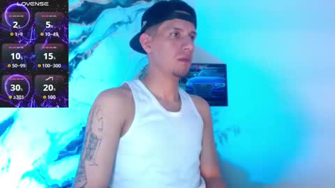 Snapshot of kevin__max_ chatting on May 2026 07:09:02 PM Kev online show from May 2026 07:09:02 PM