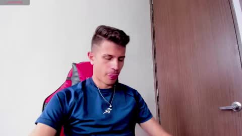 Kevin Ahs online show from March 2026 04:02:02 PM