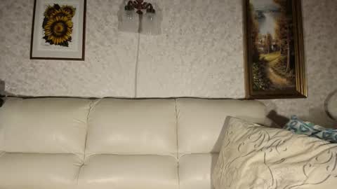 kevin online show from October 2025 06:44:02 AM