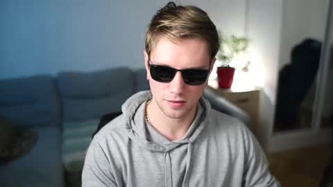 Snapshot of kevin_park chatting on January 2026 02:53:02 PM Kev online show from January 2026 02:53:02 PM