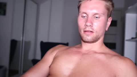 Snapshot of kevin_park chatting on March 2026 04:57:02 PM Kev online show from March 2026 04:57:02 PM