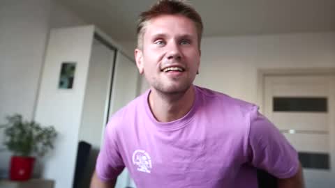 Snapshot of kevin_park chatting on March 2026 02:11:02 PM Kev online show from March 2026 02:11:02 PM