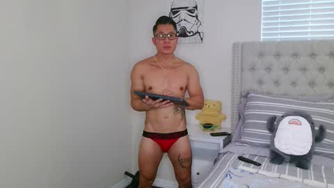 kevinkham online show from October 2025 07:35:02 PM