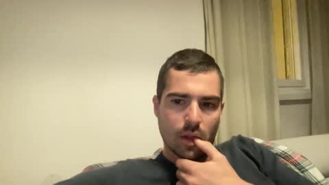 kevinpillobello online show from November 2025 04:20:01 PM