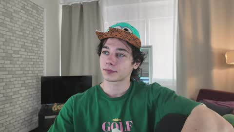 kevinstrike online show from April 2026 01:24:01 PM