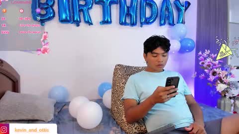 kevin and ottis online show from February 2026 12:06:01 AM