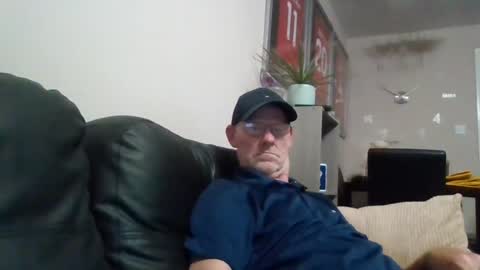kevlooking4sez online show from July 2026 12:52:02 AM