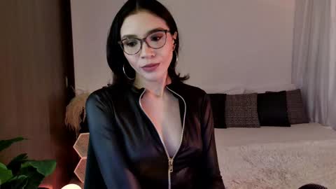 Keyla online show from December 2024 09:49:02 PM