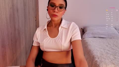 Snapshot of keylamiller1 chatting on February 2026 09:52:01 PM Keyla online show from February 2026 09:52:01 PM