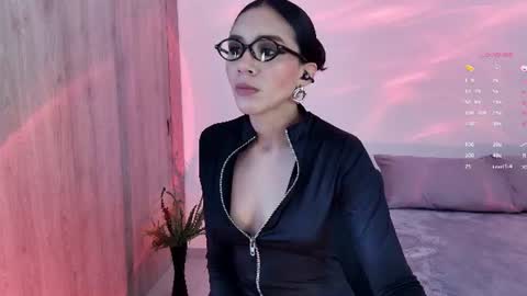 Snapshot of keylamiller1 chatting on June 2026 12:47:02 PM Keyla online show from June 2026 12:47:02 PM