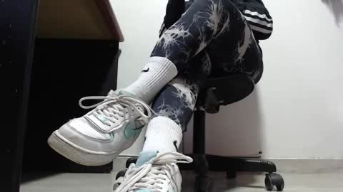 Snapshot of keylie_saenz28 chatting on November 2025 10:12:01 PM online show from November 2025 10:12:01 PM