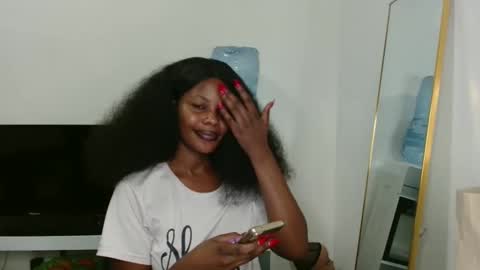 Snapshot of khaleesi7777777 chatting on March 2026 04:51:02 AM Khaleesi online show from March 2026 04:51:02 AM