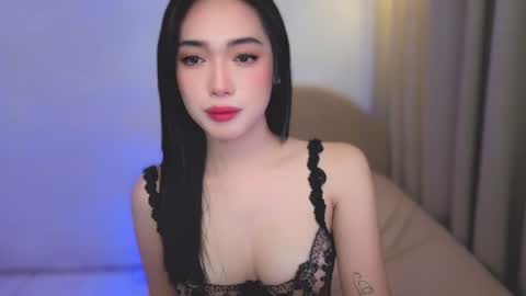 Snapshot of khaleesi_sonrisa chatting on June 2026 02:43:02 PM sonrisa online show from June 2026 02:43:02 PM