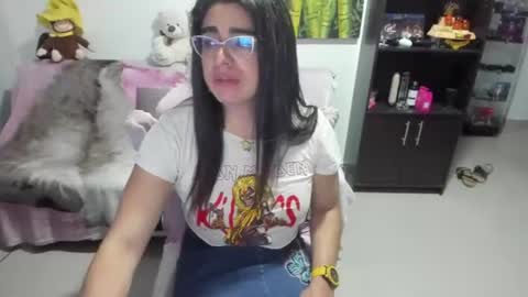 Snapshot of khalifa_gold chatting on July 2026 04:15:01 AM Khalifa Kasumi online show from July 2026 04:15:01 AM