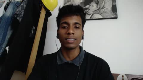 Snapshot of khevinlopezonig chatting on December 2024 09:30:02 PM khevinlopezonig online show from December 2024 09:30:02 PM