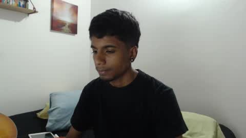 Snapshot of khevinlopezonig chatting on December 2024 11:33:02 PM khevinlopezonig online show from December 2024 11:33:02 PM