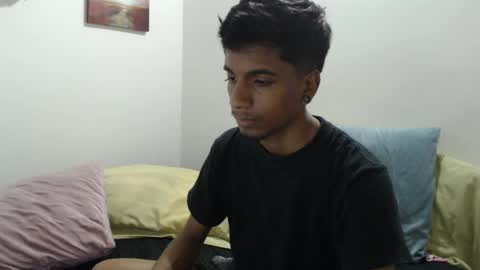 Snapshot of khevinlopezonig chatting on December 2024 12:25:01 AM khevinlopezonig online show from December 2024 12:25:01 AM