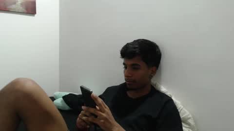 Snapshot of khevinlopezonig chatting on January 2025 04:33:02 AM khevinlopezonig online show from January 2025 04:33:02 AM