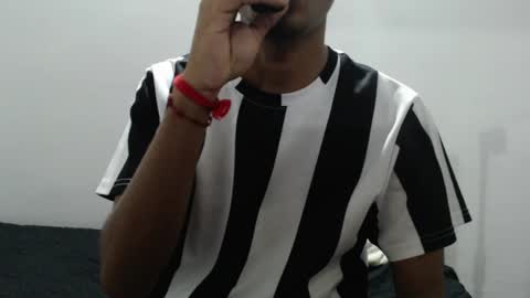 Snapshot of khevinlopezonig chatting on January 2025 02:58:02 AM khevinlopezonig online show from January 2025 02:58:02 AM