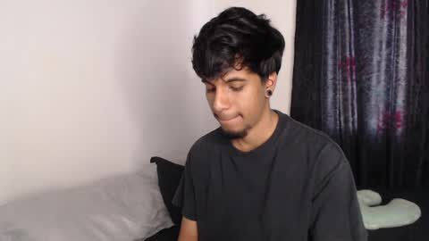 Snapshot of khevinlopezonig chatting on September 2025 03:23:02 PM khevinlopezonig online show from September 2025 03:23:02 PM