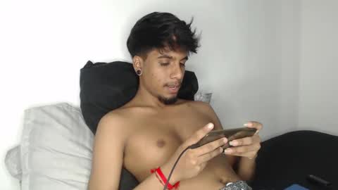 Snapshot of khevinlopezonig chatting on September 2025 12:17:01 PM khevinlopezonig online show from September 2025 12:17:01 PM