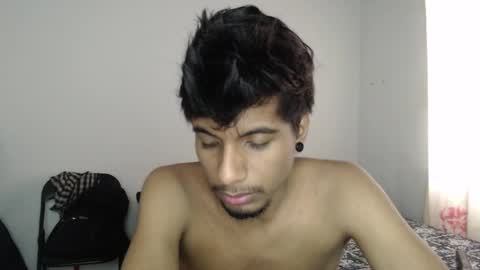 Snapshot of khevinlopezonig chatting on November 2025 08:40:01 PM khevinlopezonig online show from November 2025 08:40:01 PM