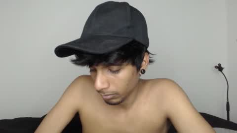 Snapshot of khevinlopezonig chatting on December 2025 02:05:02 AM khevinlopezonig online show from December 2025 02:05:02 AM