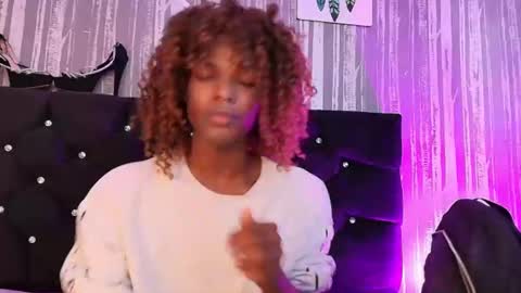 Snapshot of khler_angelis chatting on November 2025 12:42:02 PM khler_angelis online show from November 2025 12:42:02 PM