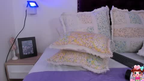 Khloe Cute online show from December 2024 11:16:01 PM