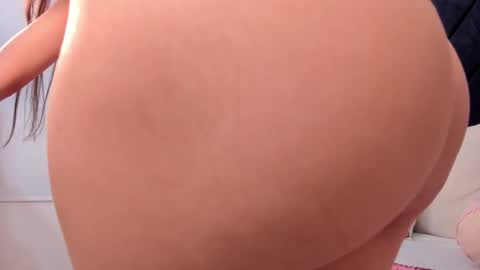 Khloe Cute online show from September 2025 05:35:02 PM