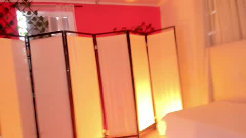 Snapshot of khloe_houston chatting on October 2025 01:31:02 PM Khloe online show from October 2025 01:31:02 PM