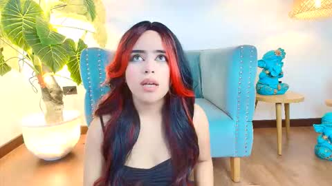 khloejohnson online show from November 2025 04:03:01 AM